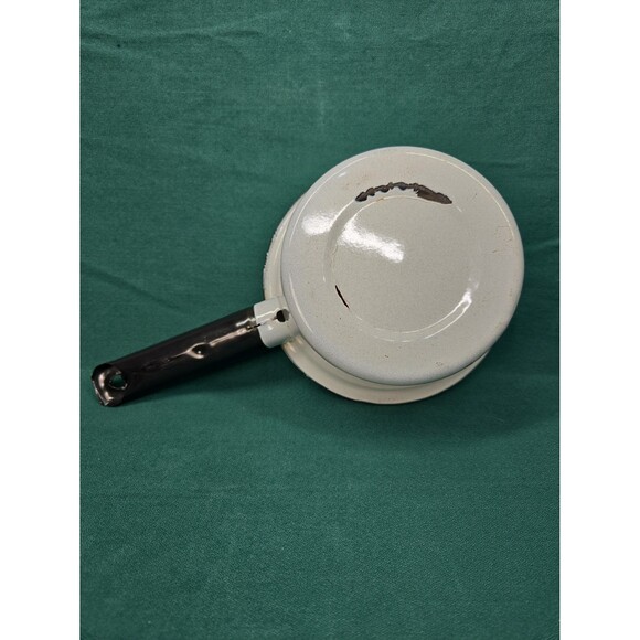 Vintage Enamelware White & Black Enamel 6" Pots Set of 3 with 1 Lid Sauce Soup - Picture 7 of 12